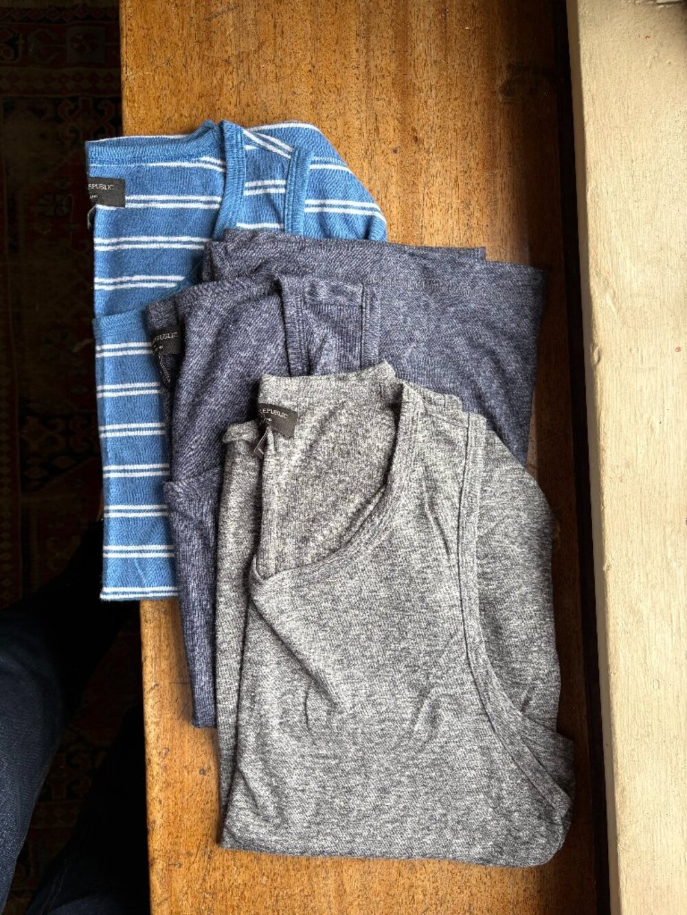 Lot of 3 Linen Tank Tops Banana Republic Men’s M Blue Gray Striped